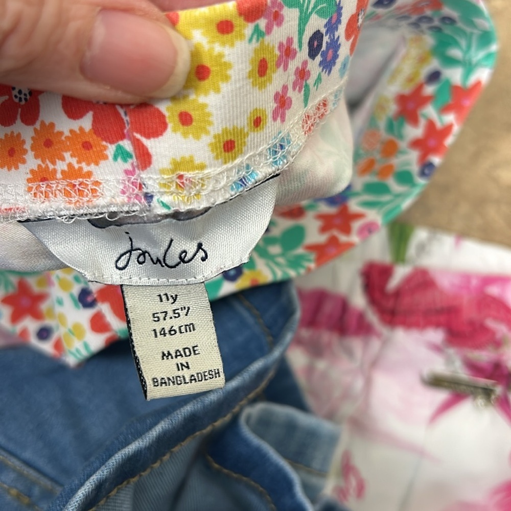 Girls size 8 to 12 spring summer lot includes under Armour Joules  guess - Picture 11 of 12